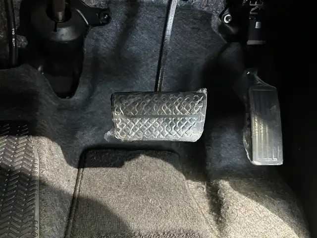 ホンダ Ｎ ＢＯＸ G Lパッケージ 鹿児島県 2016(平28)年 6.8万km クリスタルブラックパール エマージェンシーストップシグナル/シティブレーキアクティブシステム/アイドリングストップ/ECONモード/片側パワースライドドア/純正メモリナビ【VXM-164VFi】/（CD/DVD/フルセグ/Bluetooth/SD/iPod）/バックカメラ/ビルトインETC/社外前方ドライブレコーダー/ステアリングリモコン/チップアップシート/純正LEDヘッドライト/純正フロアマット