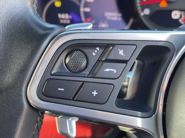 ポルシェ カイエン S 東京都 2019(平31)年 3万km 青 ワンオーナー/赤レザーシート/シートヒーター/電動パワーシート/スマートキー/プッシュスタート/スポーツクロノパッケージ/前後ドライブレコーダー/純正ナビ/360°カメラ/AppleCarPlay/ETC2.0/アダプティブクルーズコントロール/ブラインドスポットモニター/レーンキープアシスト/衝突被害軽減ブレーキ/パドルシフト/パワーバックドア/パークアシスト