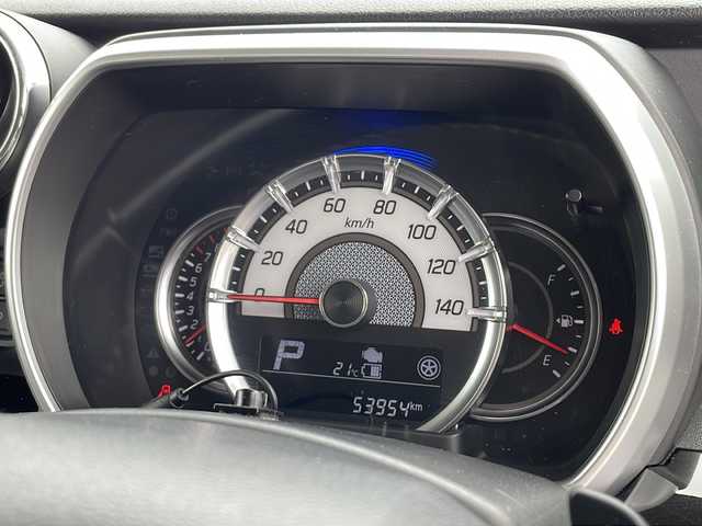 スズキ スペーシア カスタム HYBRID XS ターボ 山口県 2018(平30)年 5.4万km ブレイブカーキパール/ブラック2トーン 両側パワースライドドア/純正8インチナビ/・フルセグTV/・Bluetooth接続/・AM/FM/CD/DVD/デュアルセンサーブレーキサポート/全方位モニター/バックカメラ/ヘッドアップディスプレイ/パドルシフト/シートヒーター(D席)/ハーフレザーシート/後席サーキュレーター/純正15インチアルミホイール/LEDヘッドライト/オートライト/スマートキー/スペアキー1本