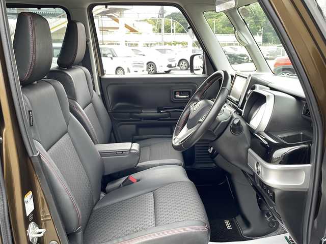スズキ スペーシア カスタム HYBRID XS ターボ 山口県 2018(平30)年 5.4万km ブレイブカーキパール/ブラック2トーン 両側パワースライドドア/純正8インチナビ/・フルセグTV/・Bluetooth接続/・AM/FM/CD/DVD/デュアルセンサーブレーキサポート/全方位モニター/バックカメラ/ヘッドアップディスプレイ/パドルシフト/シートヒーター(D席)/ハーフレザーシート/後席サーキュレーター/純正15インチアルミホイール/LEDヘッドライト/オートライト/スマートキー/スペアキー1本
