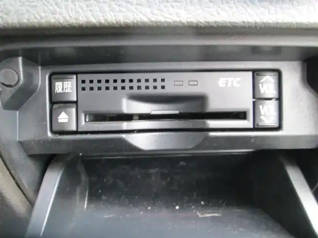トヨタ クラウン アスリート ナビパッケージ 千葉県 2008(平20)年 11万km ブラック 純正メーカーナビ、フルセグTV/バックカメラ/純正オーディオ【DVD/CD/BT/MD】/HIDヘッドライト&フォグランプ/クルーズコントロール/ウッドコンビステアリング/ナビ連動ステアリングスイッチ/前席パワーシート/トランクイージークローザー/ビルトインETC/スペアキー/取扱説明書/新車時保証書/整備記録簿(H21/23/25/R1/3/5/7)