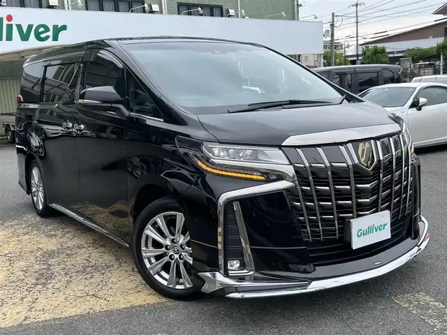 トヨタ アルファード S タイプゴールドⅡ 京都府 2021(令3)年 3.2万km ブラック  ワンオーナー/ トヨタセーフティセンス/ モデリスタエアロキット/・　モデリスタマフラー/ ツインムーンルーフ/ 3眼LEDヘッドライト/・　シーケンシャルターンランプ/ デジタルインナーミラー/ 専用ハーフレザーシート/ メーカーOP10.5インチディスプレイオーディオ/・　JBLプレミアムサウンドシステム/・　パノラミックビューモニター/・　ナビキット/・　フルセグTV/BTオーディオ/・　DVD再生/ 純正13.3インチフリップダウンモニター/ 両側パワースライドドア/ ドライブレコーダー/ ビルトインETC2.0/ クリアランスソナー/ パーキングアシスト/ クルーズコントロール/ 純正18インチアルミホイール/ スマートキー２個/ ２列目オットマン/ 純正フロアマット/ ドアバイザー/ 車両取説/ 新車時保証書