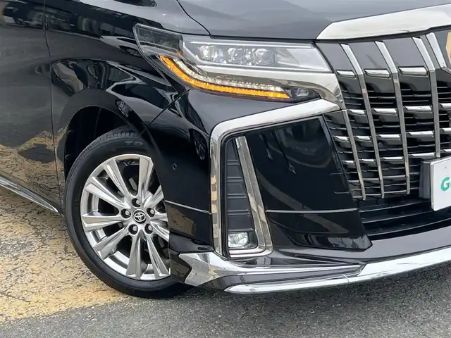 トヨタ アルファード S タイプゴールドⅡ 京都府 2021(令3)年 3.2万km ブラック  ワンオーナー/ トヨタセーフティセンス/ モデリスタエアロキット/・　モデリスタマフラー/ ツインムーンルーフ/ 3眼LEDヘッドライト/・　シーケンシャルターンランプ/ デジタルインナーミラー/ 専用ハーフレザーシート/ メーカーOP10.5インチディスプレイオーディオ/・　JBLプレミアムサウンドシステム/・　パノラミックビューモニター/・　ナビキット/・　フルセグTV/BTオーディオ/・　DVD再生/ 純正13.3インチフリップダウンモニター/ 両側パワースライドドア/ ドライブレコーダー/ ビルトインETC2.0/ クリアランスソナー/ パーキングアシスト/ クルーズコントロール/ 純正18インチアルミホイール/ スマートキー２個/ ２列目オットマン/ 純正フロアマット/ ドアバイザー/ 車両取説/ 新車時保証書