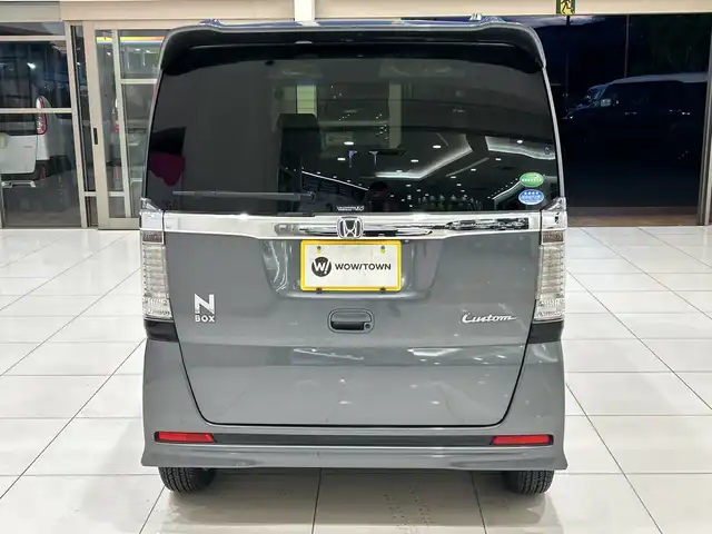 ホンダ Ｎ ＢＯＸ カスタム G Lパッケージ 埼玉県 2016(平28)年 4.7万km ポリッシュドメタルメタリック 純正ナビ/　　CD/DVD/BT/フルセグTV/バックカメラ/両側パワースライドドア/HIDオートライト/純正14インチAW/ステアリングスイッチ/ECON/プッシュスタート/ETC/禁煙車