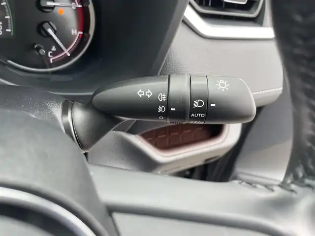 トヨタ ＲＡＶ４ G 富山県 2022(令4)年 8.2万km グレーメタリック 黒革／/純正８インチナビ／/フルセグＴＶ／/Ｂｌｕｅｔｏｏｔｈ／/ＤＶＤ再生／/バックカメラ／/パワーバックドア／/レーダークルーズコントロール／/レーンキープアシスト／/ブラインドスポットモニター／/ＬＥＤオートライト/オートマチックハイビーム/運転席パワーシート/運転席シートヒーター/助手席シートヒーター/運転席エアシート/助手席エアシート/ステアリングヒーター/純正ドライブレコーダー/ビルトインETC