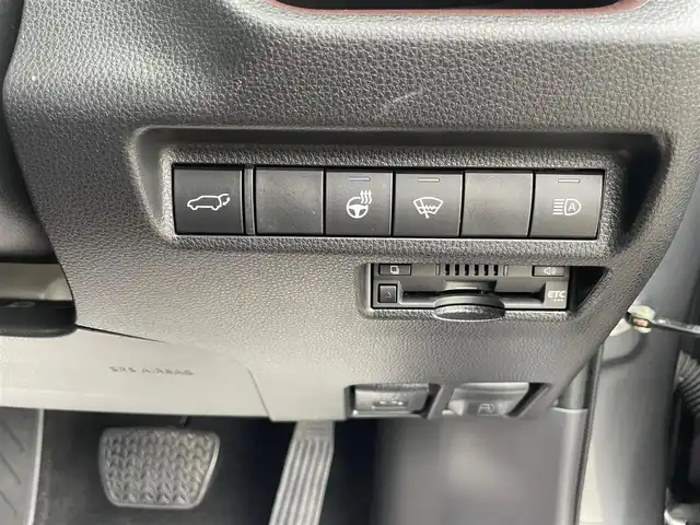 トヨタ ＲＡＶ４ G 富山県 2022(令4)年 8.2万km グレーメタリック 黒革／/純正８インチナビ／/フルセグＴＶ／/Ｂｌｕｅｔｏｏｔｈ／/ＤＶＤ再生／/バックカメラ／/パワーバックドア／/レーダークルーズコントロール／/レーンキープアシスト／/ブラインドスポットモニター／/ＬＥＤオートライト/オートマチックハイビーム/運転席パワーシート/運転席シートヒーター/助手席シートヒーター/運転席エアシート/助手席エアシート/ステアリングヒーター/純正ドライブレコーダー/ビルトインETC