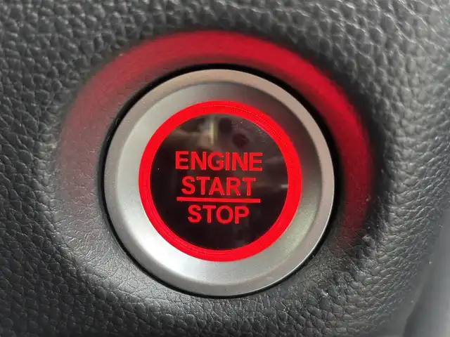 ホンダ Ｎ ＢＯＸ カスタム G EX ホンダセンシング 奈良県 2018(平30)年 3.1万km クリスタルブラックパール 純正ナビ（VXU-195NBi)/（フルセグ／ＢＴ／ＣＤ／ＤＶＤ）/レーダークルーズコントロール/バックカメラ/前後コーナーセンサー/衝突軽減システム/レーンキープアシスト/片側パワースライドドア/純正前方ドライブレコーダー/ＥＴＣ/オートライト/電動格納ミラー/純正14インチＡＷ/保証書/取り扱い説明書