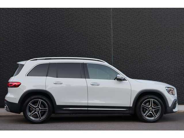 メルセデス・ベンツ Ｍ・ベンツ ＧＬＢ２００ｄ 4マチック AMGライン 大分県 2023(令5)年 5.1万km デジタルホワイト レーダーセーフティパッケージ/アダプティブクルーズコントロール/ブラインドスポットモニター/レーンキープアシスト/純正ナビ/Bluetooth/テレビ/USB/ワイヤレス充電/黒半革/シートヒーター/パワーシート/アンビエントライト/純正19インチAW/ETC