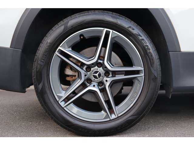 メルセデス・ベンツ Ｍ・ベンツ ＧＬＢ２００ｄ 4マチック AMGライン 大分県 2023(令5)年 5.1万km デジタルホワイト レーダーセーフティパッケージ/アダプティブクルーズコントロール/ブラインドスポットモニター/レーンキープアシスト/純正ナビ/Bluetooth/テレビ/USB/ワイヤレス充電/黒半革/シートヒーター/パワーシート/アンビエントライト/純正19インチAW/ETC