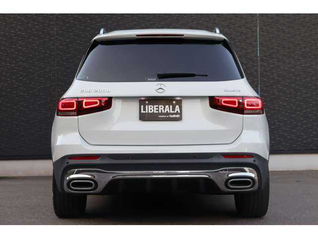 メルセデス・ベンツ Ｍ・ベンツ ＧＬＢ２００ｄ 4マチック AMGライン 大分県 2023(令5)年 5.1万km デジタルホワイト レーダーセーフティパッケージ/アダプティブクルーズコントロール/ブラインドスポットモニター/レーンキープアシスト/純正ナビ/Bluetooth/テレビ/USB/ワイヤレス充電/黒半革/シートヒーター/パワーシート/アンビエントライト/純正19インチAW/ETC