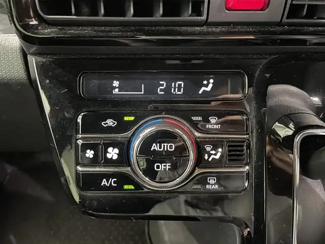 ダイハツ タント カスタム X スタイルセレクション 鹿児島県 2022(令4)年 4万km パールブラック 純正7インチワイドSDナビ/フルセグTV/BT/CD/DVD/MSV/AM/FM/バックカメラ/スマートアシスト/コーナーセンサー/両側パワースライドドア/ハーフレザーシート/前席シートヒーター/ETC/ドライブレコーダー/純正LEDヘッドライト/純正14インチアルミホイール/純正フロアマット/ドアバイザー