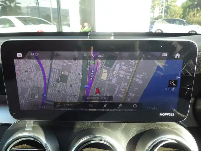 メルセデス・ベンツ ＧＬＣ３００ 4マチック AMGライン 千葉県 2020(令2)年 4.5万km ダイヤモンドホワイト 255/45R20/アクティブブレーキアシスト/アクティブレーンキーピングアシスト/レーンチェンジアシスト/ブラインドスポットアシスト/アテンションアシスト/ディストロニック/パノラミックスライディングルーフ/ブラックレザーシート/前席パワーシート/シートヒーター/純正ナビ/地デジTV/【Bluetooth接続】/360°カメラ/ドライブレコーダー（前後撮影）/革巻きステアリング/ステアリングスイッチ/パドルシフト/ETC/LEDヘッドライト/ウインカーミラー/パークトロニック/純正20インチアルミホイル/サイド/カーテンエアバッグ/キーレスゴー