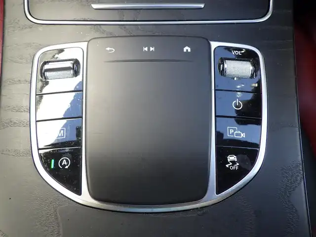 メルセデス・ベンツ ＧＬＣ３００ 4マチック AMGライン 千葉県 2020(令2)年 4.5万km ダイヤモンドホワイト 255/45R20/アクティブブレーキアシスト/アクティブレーンキーピングアシスト/レーンチェンジアシスト/ブラインドスポットアシスト/アテンションアシスト/ディストロニック/パノラミックスライディングルーフ/ブラックレザーシート/前席パワーシート/シートヒーター/純正ナビ/地デジTV/【Bluetooth接続】/360°カメラ/ドライブレコーダー（前後撮影）/革巻きステアリング/ステアリングスイッチ/パドルシフト/ETC/LEDヘッドライト/ウインカーミラー/パークトロニック/純正20インチアルミホイル/サイド/カーテンエアバッグ/キーレスゴー