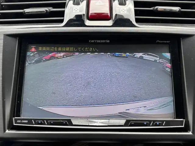 スバル フォレスター 2．0XT アイサイト 熊本県 2013(平25)年 10.4万km アイスシルバーメタリック ワンオーナー/STI18インチアルミホイール/STIスタビライザー/STIタワーバー/STIシフトノブ/4WD/ターボ/社外メモリナビ(AVIC-ZH0009)/【フルセグTV/SD/Bluetooth/CD/DVD】/バックカメラ/衝突被害軽減システム/レーダークルーズコントロール/レーンキープアシスト/ダウンヒルアシストコントロール/ハーフレザシート/革調シートカバー/前席パワーシート/前席シートヒーター/PROVAブルーミラー/オートLEDライト/ビルトインETC/横滑り防止装置/盗難防止装置/純正フロアマット/プッシュスタート/スマートキー/スペアキー/ベンチシート/取扱説明書/保証書