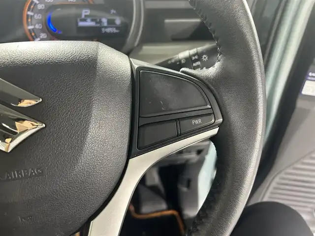 スズキ スペーシア ギア HYBRID XZ 佐賀県 2019(平31)年 5.5万km オフブルーメタリック/ガンメタリック2トーンルーフ 純正ディーラーオプションSD8インチナビ/Bluetoothオーディオ接続/衝突軽減システム/全方位カメラ/バックカメラ/両側パワースライドドア/シートヒーター/ETC/純正フロアマット/ステアリングスイッチ/後席サーキュレーター/ヘッドアップディスプレイ/禁煙車/ABS/横滑り防止装置/レーンアシスト/オートライト/オートマチックハイビーム/コーナーセンサー/LEDヘッドライト
