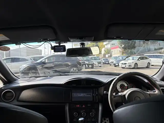 トヨタ ８６ GT 高知県 2014(平26)年 11.5万km クリスタルブラックシリカ (株)IDOMが運営する【じしゃロン高知店】の自社ローン対象車両になります。こちらは現金ご利用時の価格です。自社ローンご希望の方は別途その旨お申付け下さい。/社外アルミ　ドラレコ　パドルシフト　純正ナビ