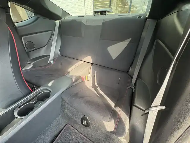 トヨタ ８６ GT 高知県 2014(平26)年 11.5万km クリスタルブラックシリカ (株)IDOMが運営する【じしゃロン高知店】の自社ローン対象車両になります。こちらは現金ご利用時の価格です。自社ローンご希望の方は別途その旨お申付け下さい。/社外アルミ　ドラレコ　パドルシフト　純正ナビ