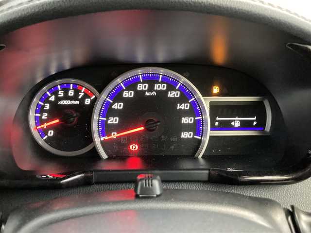 トヨタ タンク カスタムG 千葉県 2019(平31)年 5.5万km パールホワイトⅢ 純正9インチナビ/フルセグ/DVD/CD/BT/HDMI/バックカメラ・ETC/モデリスタエアロ/フロント/リア/サイド/リヤルーフスポイラー/両側パワースライドドア/スマートアシスト/クルーズコントロール/レーンキープアシスト/LEDヘットライト/LEDフォグライト/純正14インチアルミホイール/レザー調シートカバー/プッシュエンジンスタート/アイドリングストップ