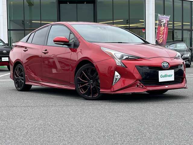 トヨタ プリウス A ツーリングセレクション 奈良県 2016(平28)年 12万km エモーショナルレッド TRDエアロ/純正ナビ(フルセグTV/CD/DVD/AM・FM/BT)/バックカメラ/ビルトインETC/クルーズコントロール/シートヒーター(D/N席)/トヨタセーフティセンス/HUD(ヘッドアップディスプレイ)/アドバンストパークシステム/アイドリングストップ機能/本革巻きステアリング/社外LEONIS18インチアルミホイール/純正フロアマット