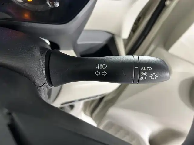 日産 ルークス X 佐賀県 2021(令3)年 2.4万km フローズンバニラパール/アッシュブラウンM 純正7インチナビ/AM/FM/CD/BT/フルセグTV/アラウンドビューモニター/片側パワースライドドア/エマージェンシーブレーキ/ステアリングスイッチ/コーナーセンサー/車線逸脱防止機能/オートマチックハイビーム/後席サンシェード/純正フロアマット/前方ドライブレコーダー/サーキュレーター