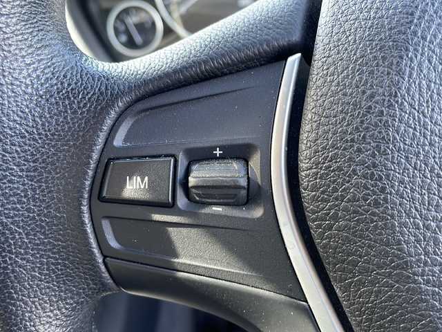 ＢＭＷ ３２０ｉ ラグジュアリー 新潟県 2012(平24)年 2.6万km 黒 黒革シート/純正メモリナビ/(BT/AM/FM/CD/DVD/フルセグTV/)/クルーズコントロール/スタッドレスタイヤ/メモリーパワーシート(運転席)/パワーシート(助手席)/シートヒーター(前席)/ABS/横滑り防止装置/盗難防止装置/アイドリングストップ/ステアリングスイッチ/スペアキー １本/電動格納ミラー