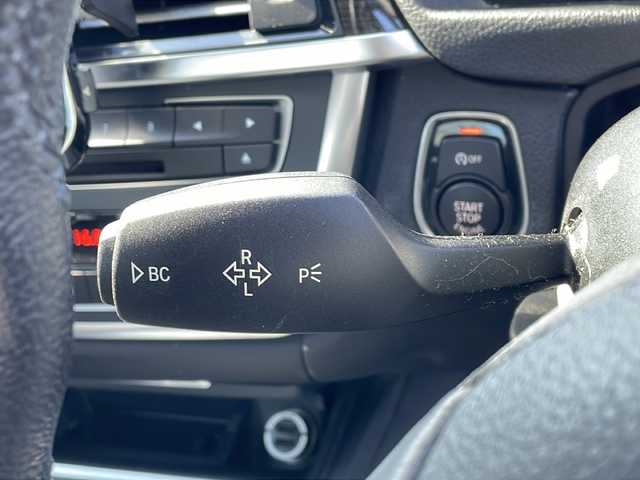 ＢＭＷ ３２０ｉ ラグジュアリー 新潟県 2012(平24)年 2.6万km 黒 黒革シート/純正メモリナビ/(BT/AM/FM/CD/DVD/フルセグTV/)/クルーズコントロール/スタッドレスタイヤ/メモリーパワーシート(運転席)/パワーシート(助手席)/シートヒーター(前席)/ABS/横滑り防止装置/盗難防止装置/アイドリングストップ/ステアリングスイッチ/スペアキー １本/電動格納ミラー