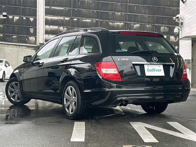 メルセデス・ベンツ Ｃ１８０ ブルーエフィシェンシー ワゴン 愛知県 2013(平25)年 5万km オブシディアンブラック 純正HDDナビゲーション/Bluetooth・AM・FM・DVD・CD/バックカメラ/前席パワーシート/クルーズコントロール/本革ステアリング/ルーフレール/ステアリングスイッチ/HIDヘッドライト/ETC/キーレスゴー/プッシュスタート/ISOFIX/フォグランプ/オートライト/オートハイビーム/USBポート/センターコンソール/純正フロアマット/スペアキー/保証書/取扱説明書/点検整備記録簿H26-R4 R6