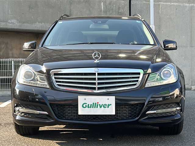 メルセデス・ベンツ Ｃ１８０ ブルーエフィシェンシー ワゴン 愛知県 2013(平25)年 5万km オブシディアンブラック 純正HDDナビゲーション/Bluetooth・AM・FM・DVD・CD/バックカメラ/前席パワーシート/クルーズコントロール/本革ステアリング/ルーフレール/ステアリングスイッチ/HIDヘッドライト/ETC/キーレスゴー/プッシュスタート/ISOFIX/フォグランプ/オートライト/オートハイビーム/USBポート/センターコンソール/純正フロアマット/スペアキー/保証書/取扱説明書/点検整備記録簿H26-R4 R6