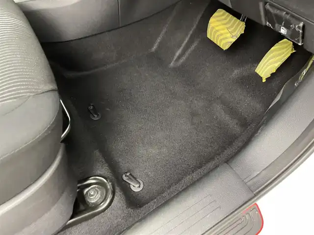 日産 ノート X 群馬県 2021(令3)年 4.1万km ピュアホワイトパール エマージェンシーブレーキサポート　全方位運転支援システム　ＬＥＤオートライト　オートハイビーム　電子パーキング　オートブレーキホールド　スマートキー　プッシュスタート　コーナーセンサー　禁煙車