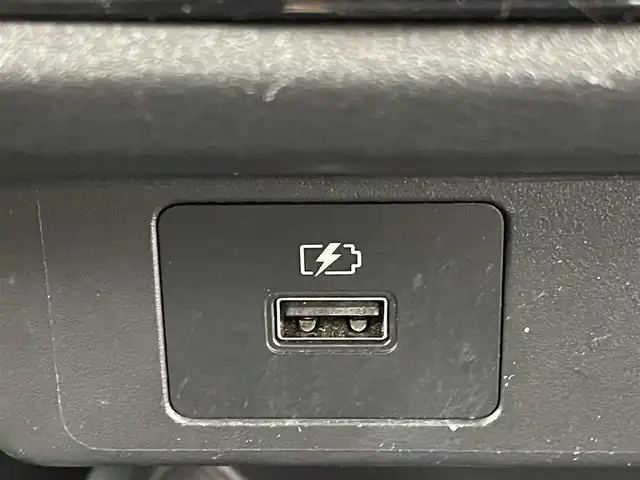 日産 ノート X 群馬県 2021(令3)年 4.1万km ピュアホワイトパール エマージェンシーブレーキサポート　全方位運転支援システム　ＬＥＤオートライト　オートハイビーム　電子パーキング　オートブレーキホールド　スマートキー　プッシュスタート　コーナーセンサー　禁煙車