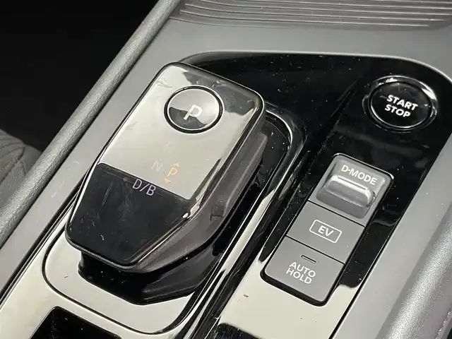 日産 ノート X 群馬県 2021(令3)年 4.1万km ピュアホワイトパール エマージェンシーブレーキサポート　全方位運転支援システム　ＬＥＤオートライト　オートハイビーム　電子パーキング　オートブレーキホールド　スマートキー　プッシュスタート　コーナーセンサー　禁煙車