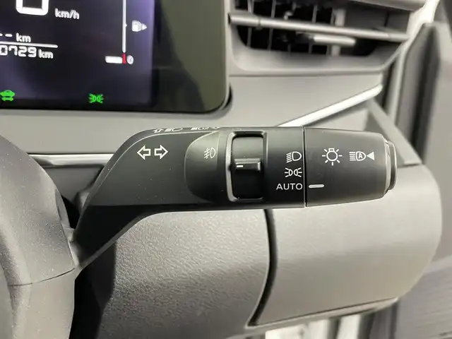 日産 ノート X 群馬県 2021(令3)年 4.1万km ピュアホワイトパール エマージェンシーブレーキサポート　全方位運転支援システム　ＬＥＤオートライト　オートハイビーム　電子パーキング　オートブレーキホールド　スマートキー　プッシュスタート　コーナーセンサー　禁煙車