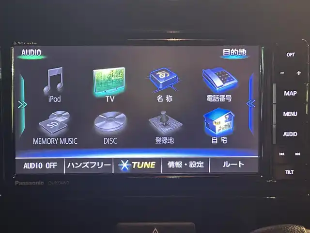 スズキ ワゴンＲ スティングレー HYBRID X 兵庫県 2018(平30)年 4.9万km ピュアホワイトP SDナビ/フルセグTV/BTオーディオ/CD/DVD/ETC/ステアリングスイッチ/全方位カメラ/ヘッドアップディスプレイ/シートヒーター/純正フロアマット/純正アルミホイール/ドアバイザー/レーンキープアシスト/衝突被害軽減システム/横滑り防止装置