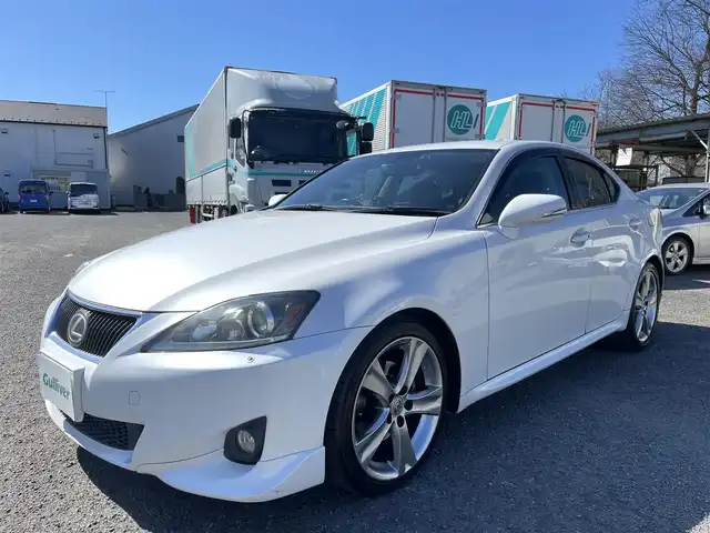レクサス ＩＳ 250 バージョンL 埼玉県 2011(平23)年 9.8万km ホワイトパールクリスタルシャイン プリクラッシュセーフティ/メーカーナビゲーション/CD/DVD/フルセグTV/バックカメラ/黒レザーシート/シートヒーター/シートクーラー/アンダーエアロ/DN席パワーシート/HIDヘッドライト/パドルシフト/スペアキー/カードキー/新車保証書/取扱説明書