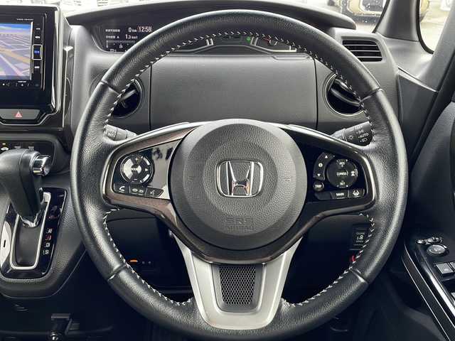 ホンダ Ｎ ＢＯＸ G L ターボ ホンダセンシング 山口県 2018(平30)年 6.6万km プラチナホワイトパール 純正７型ナビ/バックカメラ/両側パワスラ/ハーフレザーシート/ドラレコ（前）/フルセグTV/純正１５インチアルミホイール/ホンダセンシング/コーナーセンサー/横滑り防止装置