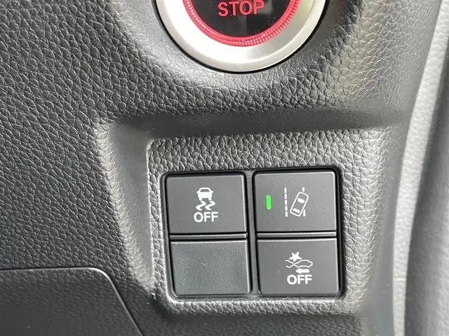 ホンダ Ｎ ＢＯＸ カスタム G L ターボ ホンダセンシング 熊本県 2018(平30)年 6.6万km プラチナホワイトパール ホンダセンシング/プッシュスタート/社外ナビ/（CD・DVD・フルセグTV・BTオーディオ・SD）/バックカメラ/ビルトインETC/ドライブレコーダー/純正15インチAW/レーダークルーズ/両側パワースライドドア/パドルシフト/ハーフレザーシート/LEDヘッドライト/オートライト/LEDフォグライト/横滑り防止装置/ウィンカーミラー/純正フロアマット/純正ドアバイザー