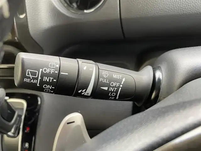 ホンダ Ｎ ＢＯＸ カスタム G L ターボ ホンダセンシング 熊本県 2018(平30)年 6.6万km プラチナホワイトパール ホンダセンシング/プッシュスタート/社外ナビ/（CD・DVD・フルセグTV・BTオーディオ・SD）/バックカメラ/ビルトインETC/ドライブレコーダー/純正15インチAW/レーダークルーズ/両側パワースライドドア/パドルシフト/ハーフレザーシート/LEDヘッドライト/オートライト/LEDフォグライト/横滑り防止装置/ウィンカーミラー/純正フロアマット/純正ドアバイザー