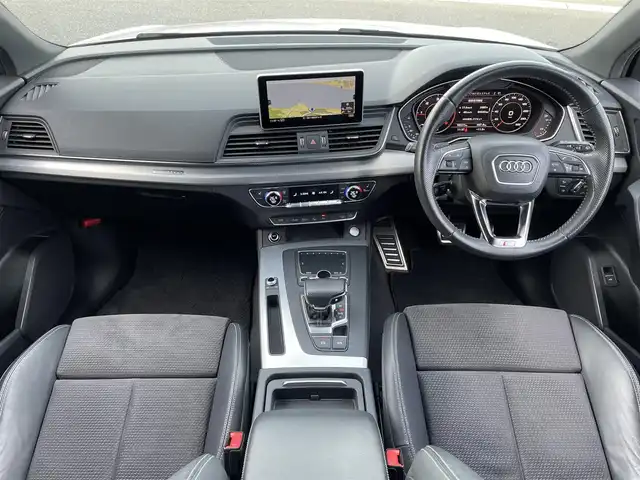 アウディ Ｑ５ 40TDIクワトロ スポーツ 島根県 2019(令1)年 9.1万km グレイシアホワイトメタリック 登録時走行距離　90531km/ワンオーナー/取扱説明書/保証書/４WD/純正ナビ/（Bluetooth/CD/DVD/USB)/全周囲カメラ/ウィンカーミラー/パドルシフト/パーキングアシスト/アイドリングストップ/スペアキー/追従型クルーズコントロール/レーンキープアシスト/電動リアゲート/パワーシート（DN席）/メモリシート/シートヒーター（全席）/ビルドインETC2.0/純正アルミ１９インチ