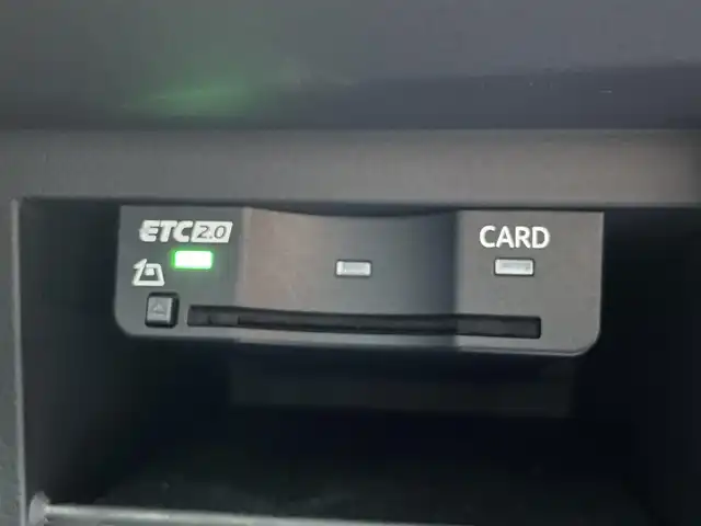 アウディ Ｑ５ 40TDIクワトロ スポーツ 島根県 2019(令1)年 9.1万km グレイシアホワイトメタリック 登録時走行距離　90531km/ワンオーナー/取扱説明書/保証書/４WD/純正ナビ/（Bluetooth/CD/DVD/USB)/全周囲カメラ/ウィンカーミラー/パドルシフト/パーキングアシスト/アイドリングストップ/スペアキー/追従型クルーズコントロール/レーンキープアシスト/電動リアゲート/パワーシート（DN席）/メモリシート/シートヒーター（全席）/ビルドインETC2.0/純正アルミ１９インチ