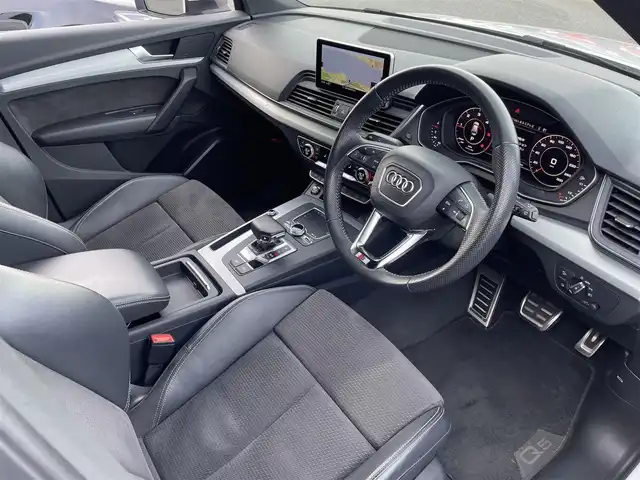 アウディ Ｑ５ 40TDIクワトロ スポーツ 島根県 2019(令1)年 9.1万km グレイシアホワイトメタリック 登録時走行距離　90531km/ワンオーナー/取扱説明書/保証書/４WD/純正ナビ/（Bluetooth/CD/DVD/USB)/全周囲カメラ/ウィンカーミラー/パドルシフト/パーキングアシスト/アイドリングストップ/スペアキー/追従型クルーズコントロール/レーンキープアシスト/電動リアゲート/パワーシート（DN席）/メモリシート/シートヒーター（全席）/ビルドインETC2.0/純正アルミ１９インチ