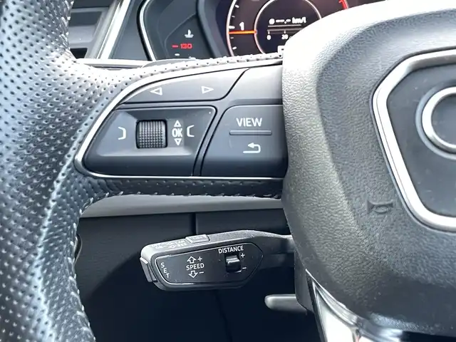 アウディ Ｑ５ 40TDIクワトロ スポーツ 島根県 2019(令1)年 9.1万km グレイシアホワイトメタリック 登録時走行距離　90531km/ワンオーナー/取扱説明書/保証書/４WD/純正ナビ/（Bluetooth/CD/DVD/USB)/全周囲カメラ/ウィンカーミラー/パドルシフト/パーキングアシスト/アイドリングストップ/スペアキー/追従型クルーズコントロール/レーンキープアシスト/電動リアゲート/パワーシート（DN席）/メモリシート/シートヒーター（全席）/ビルドインETC2.0/純正アルミ１９インチ