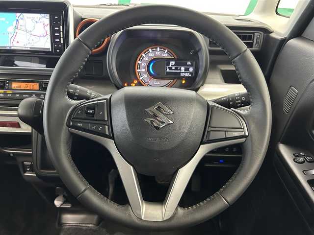 スズキ スペーシア ギア HYBRID XZ 鹿児島県 2019(平31)年 5.1万km アクティブイエロー/ガンメタリック2トーン スズキセーフティサポート/社外SDナビ【CN-RA05WD】/（CD/DVD/フルセグ/Bluetooth）/バックカメラ/ビルトインETC/両側パワースライドドア/アイドリングストップ/ステアリングリモコン/前席シートヒーター/純正LEDヘッドライト/フロントフォグランプ/オートライト/後席サーキュレーター/後席シートバックテーブル/社外フロアマット/社外ドアバイザー