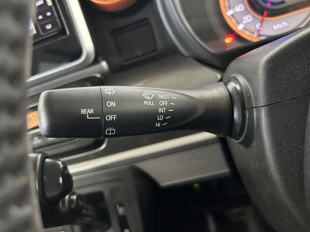 スズキ スペーシア ギア HYBRID XZ 鹿児島県 2019(平31)年 5.1万km アクティブイエロー/ガンメタリック2トーン スズキセーフティサポート/社外SDナビ【CN-RA05WD】/（CD/DVD/フルセグ/Bluetooth）/バックカメラ/ビルトインETC/両側パワースライドドア/アイドリングストップ/ステアリングリモコン/前席シートヒーター/純正LEDヘッドライト/フロントフォグランプ/オートライト/後席サーキュレーター/後席シートバックテーブル/社外フロアマット/社外ドアバイザー