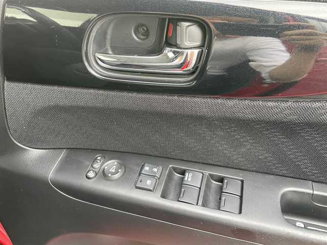 ホンダ Ｎ ＢＯＸ 2トーン カスタム ターボSSパッケージ 栃木県 2014(平26)年 7.7万km ミラノレッド 2トーンカラースタイル/あんしんパッケージ/・シティブレーキアクティブシステム(低速域衝突軽減ブレーキ＋誤発進抑制機能)/・前席用i-サイドエアバッグシステム〈容量変化タイプ〉＋サイドカーテンエアバッグシステム(前席/後席対応)/ターボパッケージ/・クルーズコントロール/・パドルシフト/・本革巻ステアリングホイール/・15インチアルミホイール/純正7インチナビ/・地デジ/・Bluetooth/・DVD/CD/SD/リアワイドカメラ/両側パワースライドドア
