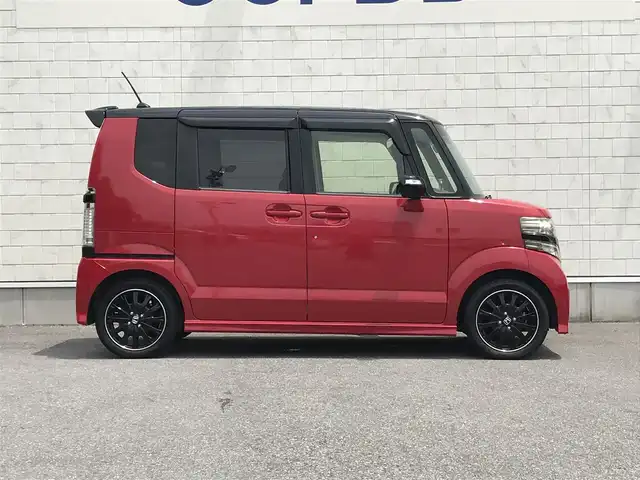 ホンダ Ｎ ＢＯＸ 2トーン カスタム ターボSSパッケージ 栃木県 2014(平26)年 7.7万km ミラノレッド 株)IDOMが運営する【じしゃロン小山店】の自社ローン専用車両になります。こちらは現金またはオートローンご利用時の価格です。自社ローンご希望の方は別途その旨お申付け下さい//ワンオーナー/禁煙車/純正ワンセグナビ/（CD/DVD/AM/FMラジオ）/(Bluetooth)/スマートキー/プッシュスタート/バックカメラ/ＥＴＣ/両側パワースライドドア/シティブレーキアクティブシステム/クルーズコントロール/シートヒーター/チップアップシート/パドルシフト/ステアリングリモコン/電動格納ドアミラー/パワーウインドウ/オートライト