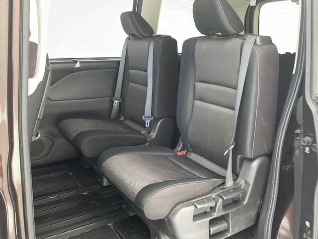 日産 セレナ ハイウェイスター G 沖縄県 2016(平28)年 8.6万km インペリアルアンバーP 純正ナビ（MM316D-W）　/（フルセグＴＶ　ＣＤ　ＤＶＤ　SD　Ｂｌｕｅｔｏｏｔｈ接続）/アラウンドビューモニター/ＥＴＣ　/純正フリップダウンモニター　/両側パワースライドドア　/前後コーナーセンサー/クルーズコントロール　/サンシェード　/純正アルミホイール　/ＬＥＤヘッドライト
