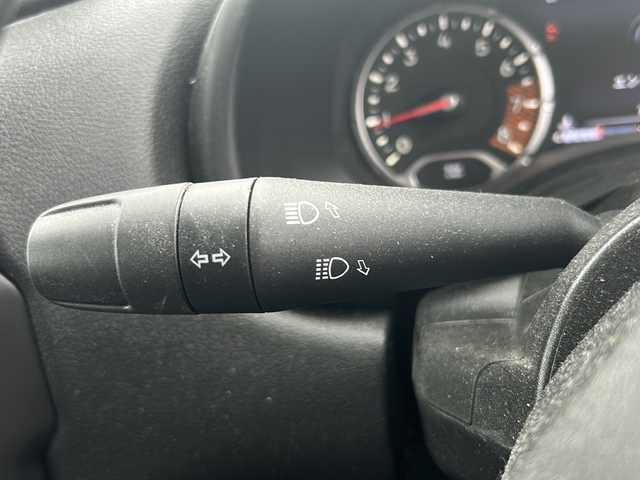 クライスラー・ジープ ジープ レネゲード リミテッド 沖縄県 2020(令2)年 7.2万km ガンＭ 純正ナビ・TV・Bluetooth/バックカメラ/ETC/ドライブレコーダー/シートヒーター/パワーシート/オートライト/ＢＳＭ/ハンドルヒーター