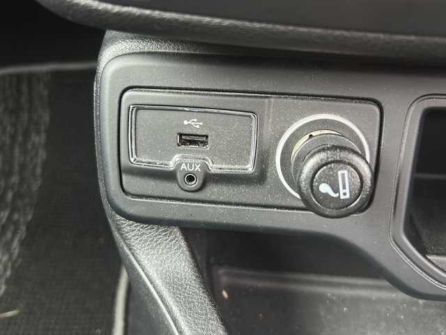 クライスラー・ジープ ジープ レネゲード リミテッド 沖縄県 2020(令2)年 7.2万km ガンＭ 純正ナビ・TV・Bluetooth/バックカメラ/ETC/ドライブレコーダー/シートヒーター/パワーシート/オートライト/ＢＳＭ/ハンドルヒーター