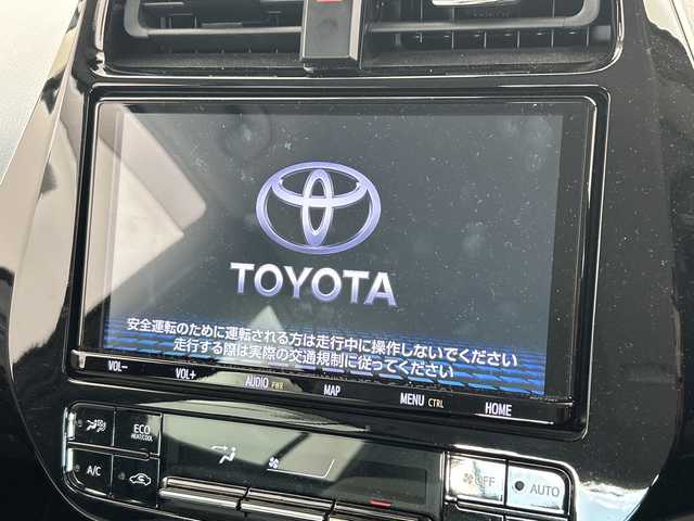 トヨタ プリウス A ツーリングセレクション 三重県 2019(平31)年 1.1万km スティールブロンドM /純正９型ナビ（フルセグ／ＣＤ／ＤＶＤ／ＢＴ／ＡＭ／ＦＭ）　//ＢＳＭ　//ドラレコ前後　//バックカメラ //トヨタセーフティーセンス//レーダークルコン//レーンキープアシスト//デジタルインナーミラー//D席パワーシート//シートヒーター（D/N）//ステアリングスイッチ //LEDヘッドライト //フォグライト //ビルトインETC2.0//スマートキー