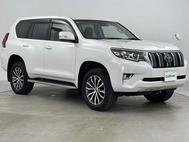 トヨタ ランドクルーザー プラド TX Lパッケージ 道央・札幌 2020(令2)年 5.3万km ホワイトパールクリスタルシャイン ・パートタイム4WD/・社外メモリナビ(CD＆DVD＆BT＆SD＆USB)/・フルセグTV/・バックカメラ/・ビルトインETC/・コーナーセンサー/・レザーシート/・シートヒーター/・ベンチレーション/・パワーシート/・プリクラッシュセーフティ/・レーンディパーチャーアラート/・クルーズコントロール/・オートマチックハイビーム/・セーフティセンス/・寒冷地仕様/・オートライト/・LEDヘッドライト/・フォグランプ/・リアフォグランプ/・サイドステップ/・社外ドライブレコーダー/・純正フロアマット